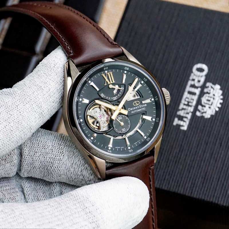 Đồng hồ Orient Star RE-AV0115B00B