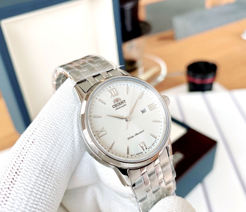 Tổng quan chiếc đồng hồ