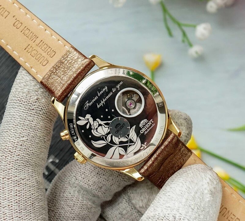 Mặt đáy đồng hồ 